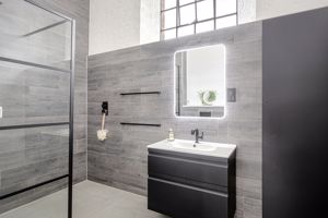 Photo 12- click for photo gallery